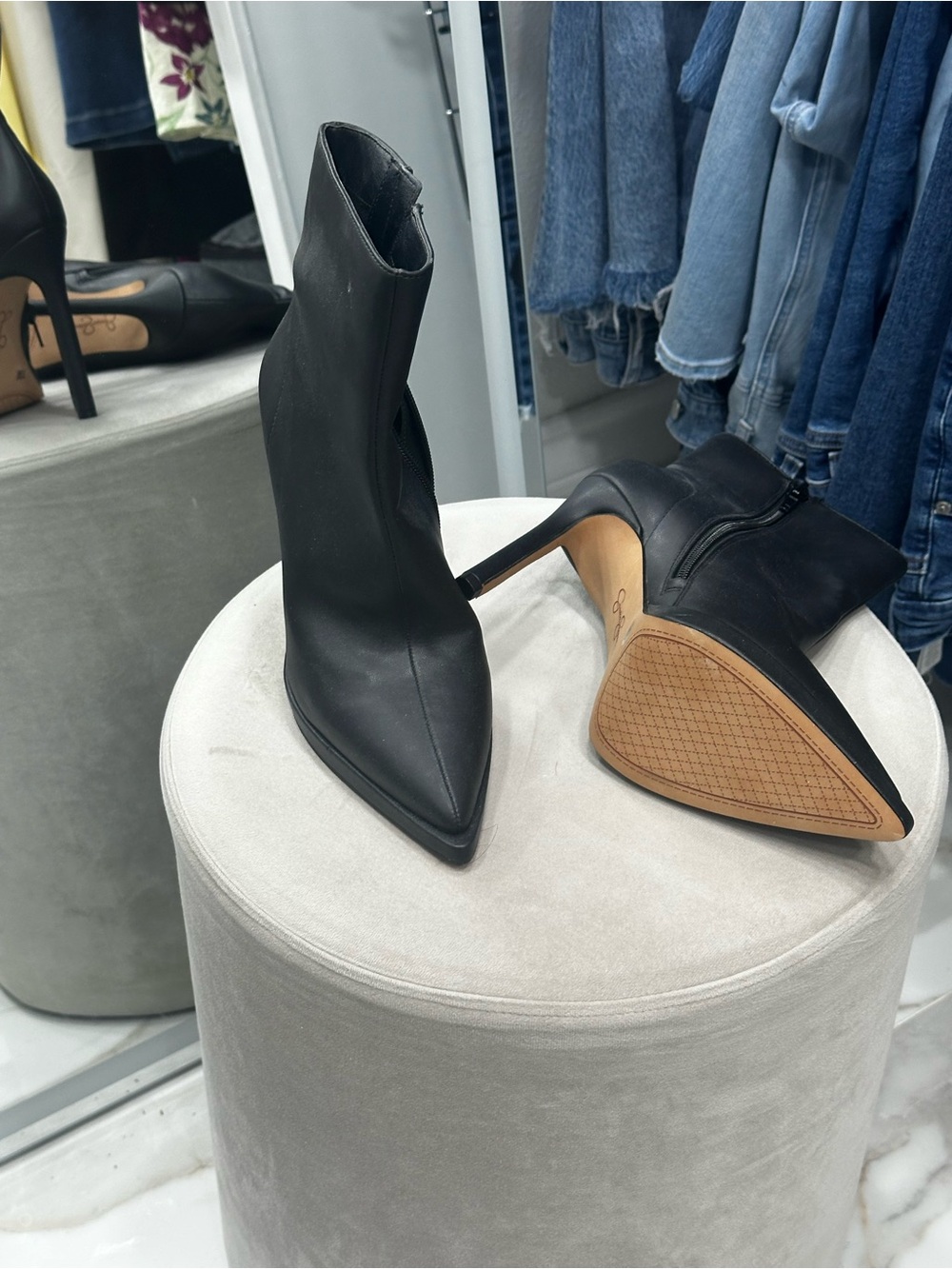 Jessica Simpson Black Pointed Toe Stiletto Ankle Booties